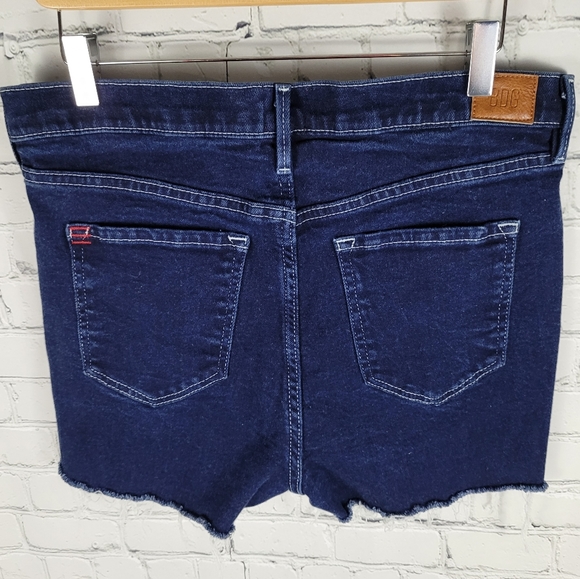 BDG | UO Urban Outfitters Twig high rise stretch denim frayed hem jean shorts - Picture 3 of 7